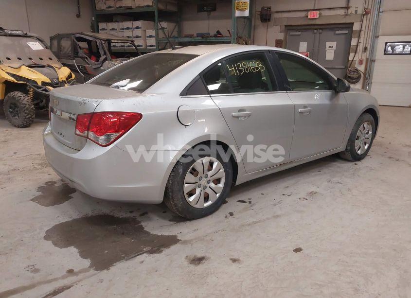 Photo 4 of 2012 Chevrolet Cruze LS (VIN 1G1PC5SH0C7165332)