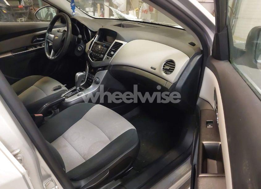 Photo 5 of 2012 Chevrolet Cruze LS (VIN 1G1PC5SH0C7165332)