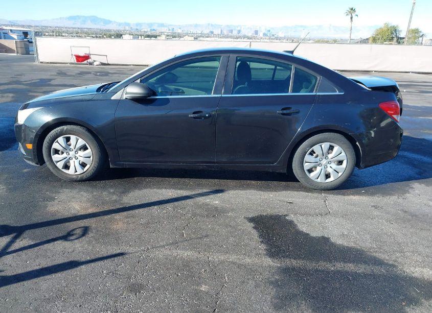 Photo 13 of 2012 Chevrolet Cruze LS (VIN 1G1PC5SH0C7183250)