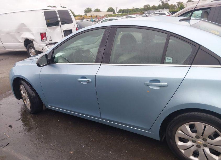 Photo 14 of 2012 Chevrolet Cruze LS (VIN 1G1PC5SH0C7184768)