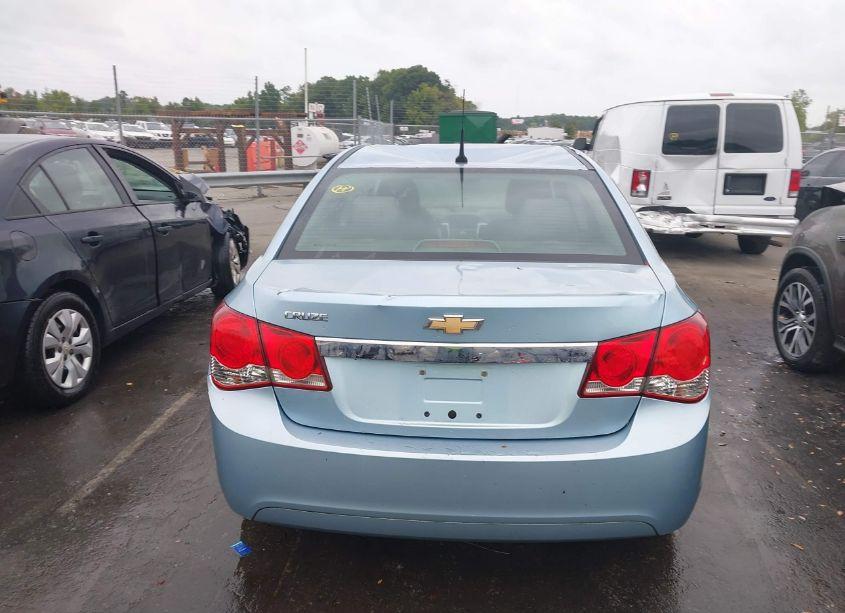 Photo 16 of 2012 Chevrolet Cruze LS (VIN 1G1PC5SH0C7184768)