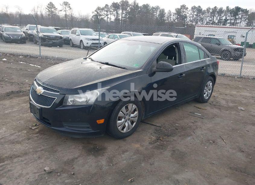 Photo 2 of 2012 Chevrolet Cruze LS (VIN 1G1PC5SH0C7233807)