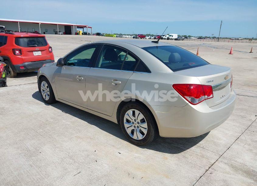 Photo 3 of 2012 Chevrolet Cruze LS (VIN 1G1PC5SH0C7235198)