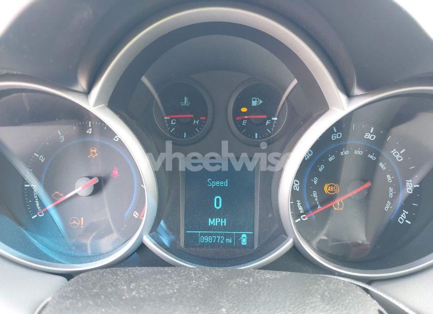 Photo 7 of 2012 Chevrolet Cruze LS (VIN 1G1PC5SH0C7235198)