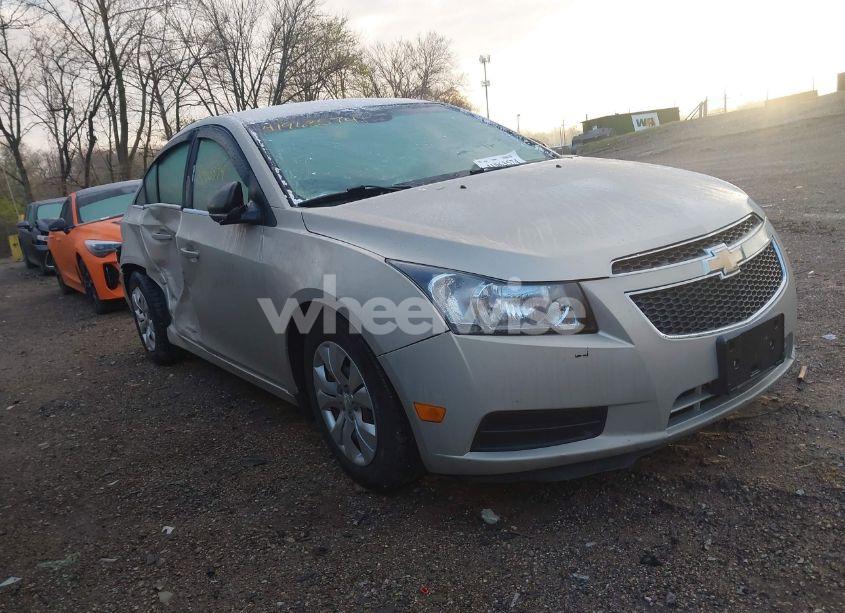 2012 Chevrolet Cruze LS (VIN 1G1PC5SH0C7242345) main photo