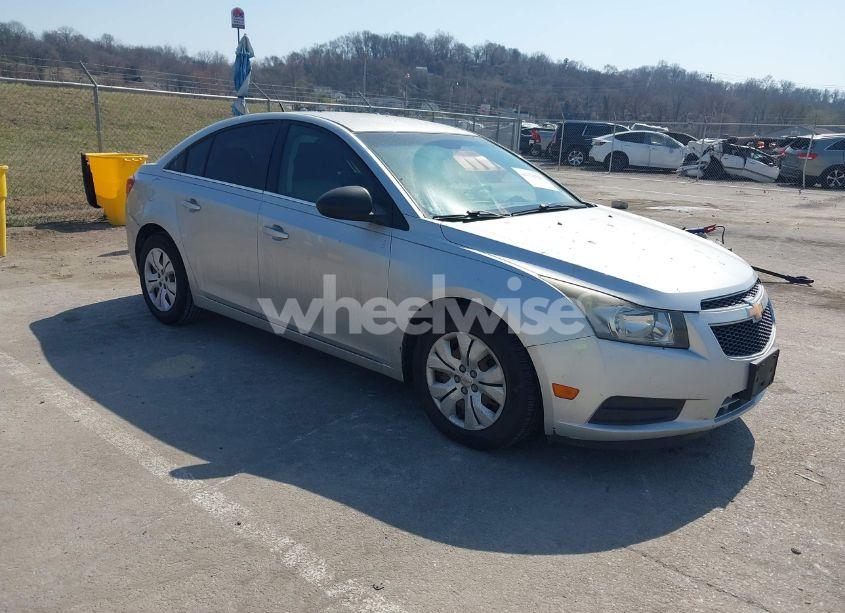 2012 Chevrolet Cruze LS (VIN 1G1PC5SH0C7298995) main photo
