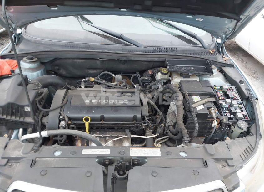 Photo 10 of 2012 Chevrolet Cruze LS (VIN 1G1PC5SH0C7307520)