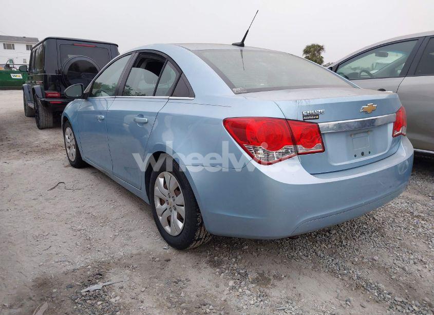 Photo 3 of 2012 Chevrolet Cruze LS (VIN 1G1PC5SH0C7307520)