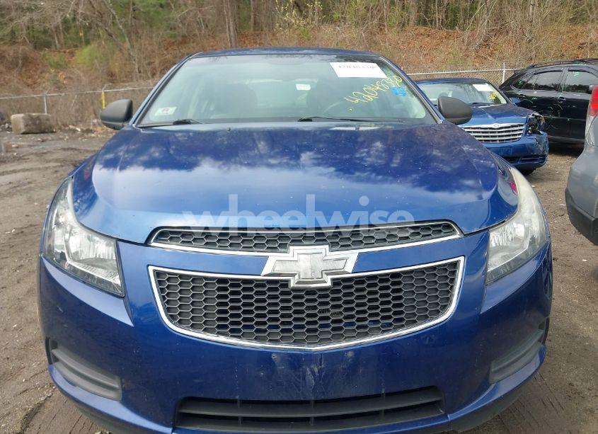 Photo 6 of 2012 Chevrolet Cruze LS (VIN 1G1PC5SH0C7312846)
