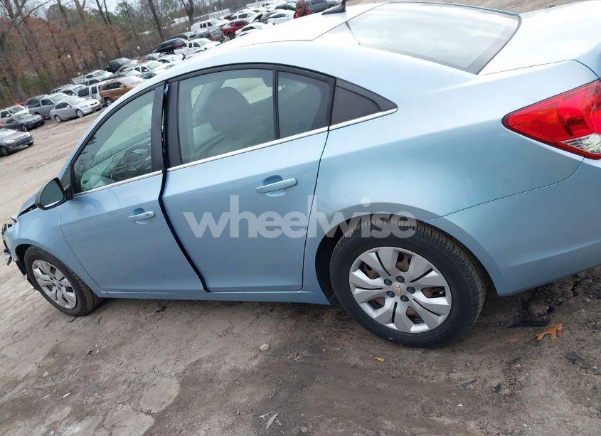 Photo 14 of 2012 Chevrolet Cruze LS (VIN 1G1PC5SH0C7330652)