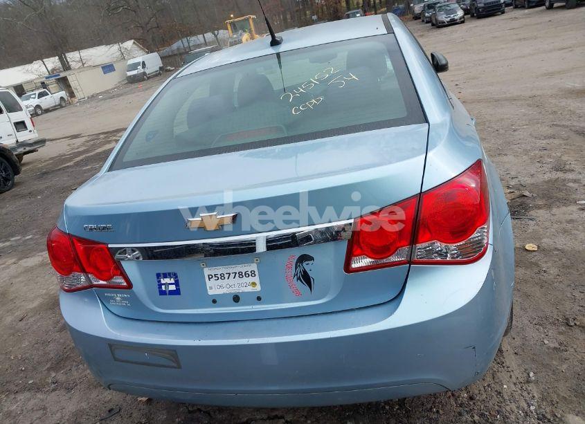 Photo 16 of 2012 Chevrolet Cruze LS (VIN 1G1PC5SH0C7330652)