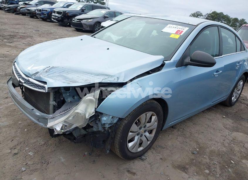 Photo 2 of 2012 Chevrolet Cruze LS (VIN 1G1PC5SH0C7330652)