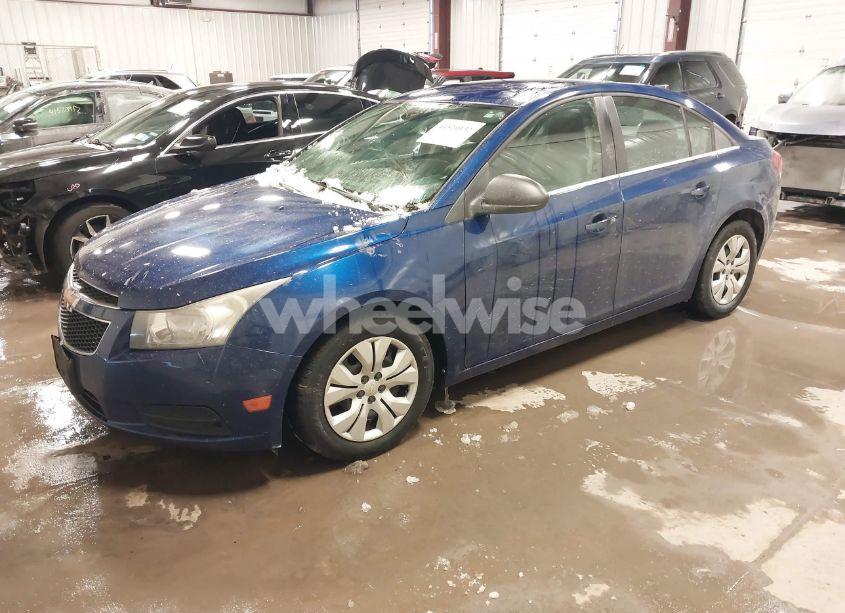 Photo 2 of 2012 Chevrolet Cruze LS (VIN 1G1PC5SH0C7355132)