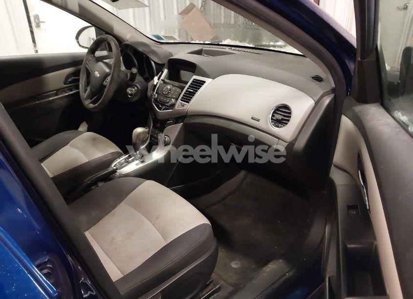 Photo 5 of 2012 Chevrolet Cruze LS (VIN 1G1PC5SH0C7355132)