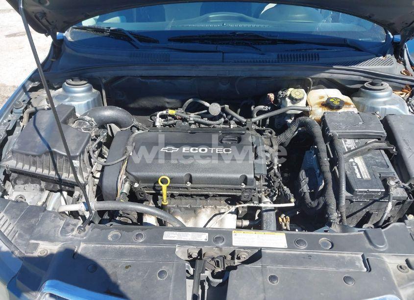 Photo 10 of 2012 Chevrolet Cruze LS (VIN 1G1PC5SH0C7359505)