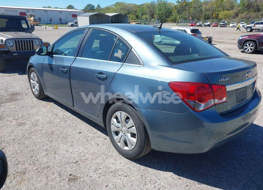 Photo 3 of 2012 Chevrolet Cruze LS (VIN 1G1PC5SH0C7359505)