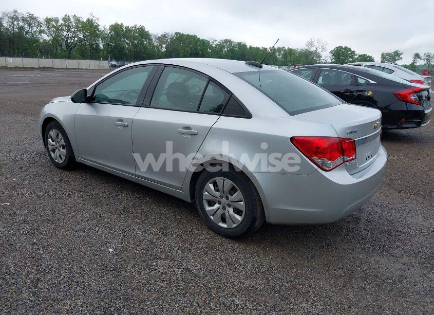 Photo 3 of 2016 Chevrolet Cruze LIMITED LS AUTO (VIN 1G1PC5SH0G7164705)