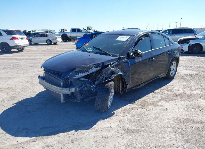 Photo 2 of 2016 Chevrolet Cruze LIMITED LS AUTO (VIN 1G1PC5SH0G7170939)