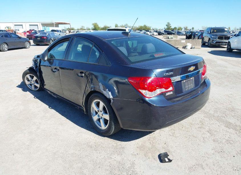 Photo 3 of 2016 Chevrolet Cruze LIMITED LS AUTO (VIN 1G1PC5SH0G7170939)
