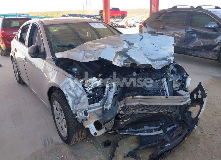 2016 Chevrolet Cruze LIMITED LS AUTO (VIN 1G1PC5SH0G7176756) main photo