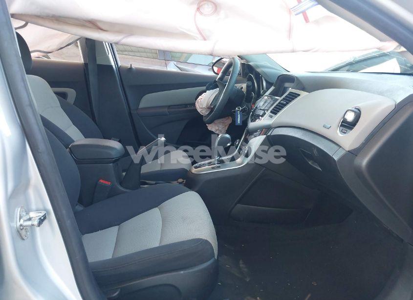 Photo 5 of 2016 Chevrolet Cruze LIMITED LS AUTO (VIN 1G1PC5SH0G7176756)