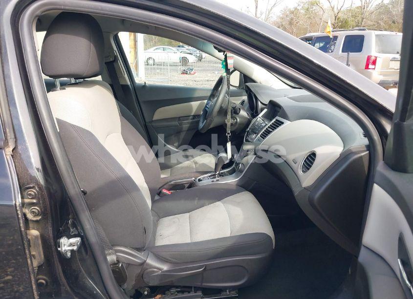 Photo 5 of 2016 Chevrolet Cruze LIMITED LS AUTO (VIN 1G1PC5SH0G7192892)
