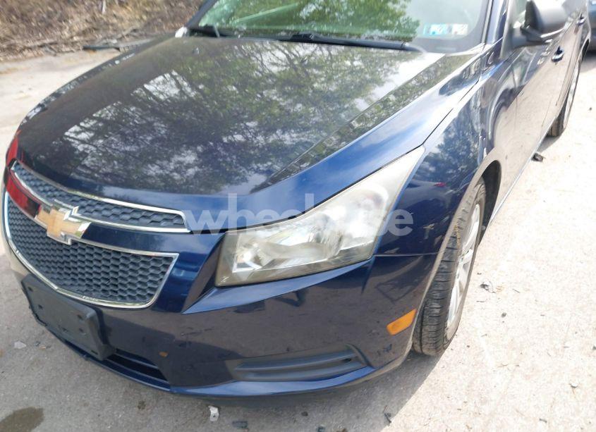 Photo 14 of 2011 Chevrolet Cruze LS (VIN 1G1PC5SH1B7179402)