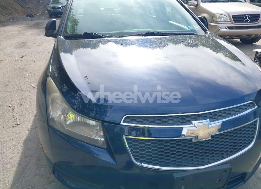 Photo 15 of 2011 Chevrolet Cruze LS (VIN 1G1PC5SH1B7179402)