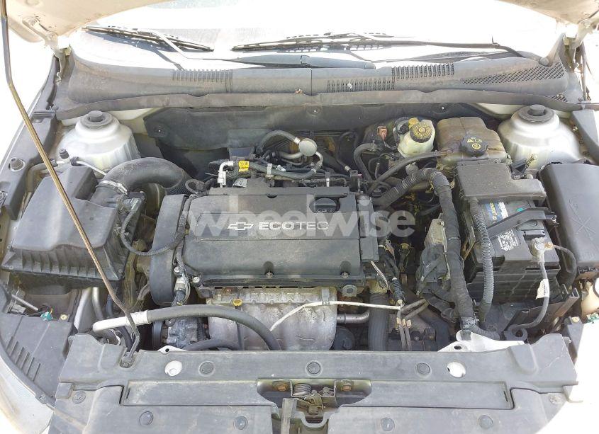 Photo 10 of 2011 Chevrolet Cruze LS (VIN 1G1PC5SH1B7273702)