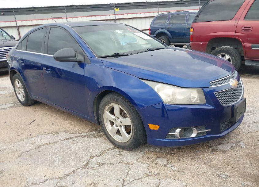 2012 Chevrolet Cruze LS (VIN 1G1PC5SH1C7109075) main photo