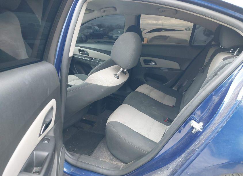 Photo 13 of 2012 Chevrolet Cruze LS (VIN 1G1PC5SH1C7109075)