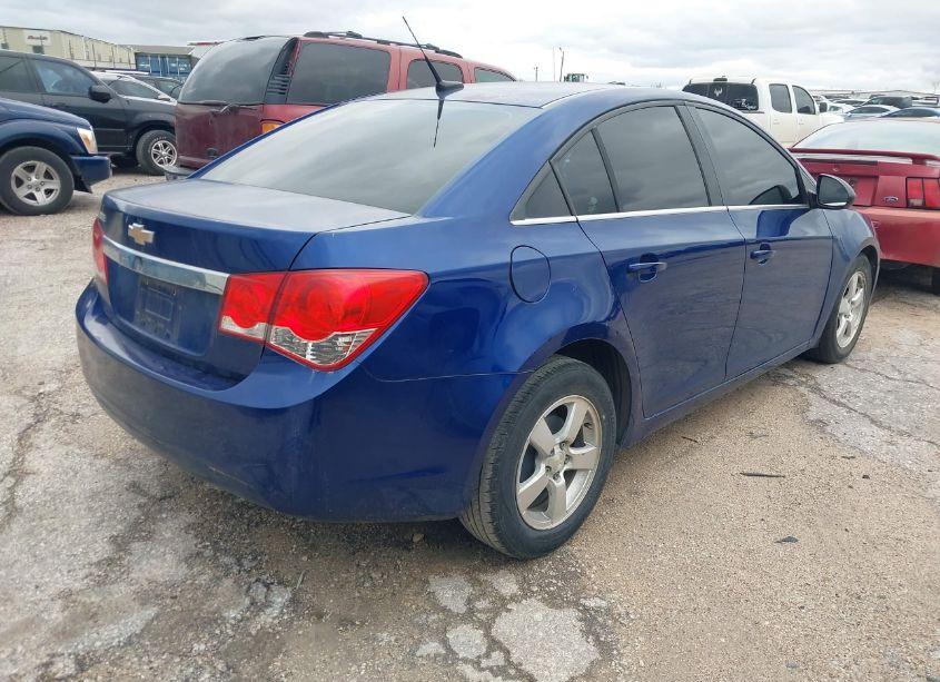 Photo 4 of 2012 Chevrolet Cruze LS (VIN 1G1PC5SH1C7109075)