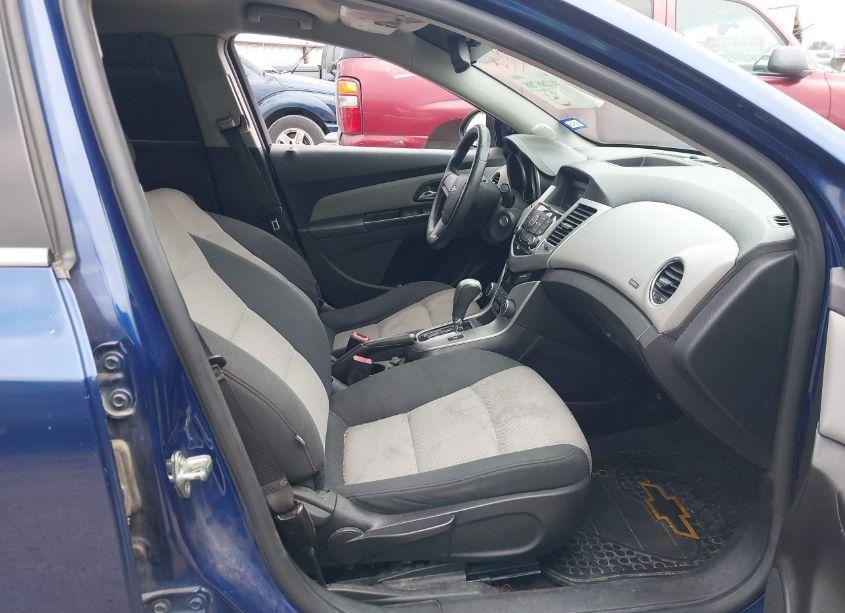 Photo 5 of 2012 Chevrolet Cruze LS (VIN 1G1PC5SH1C7109075)