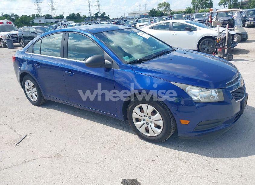 2012 Chevrolet Cruze LS (VIN 1G1PC5SH1C7129102) main photo