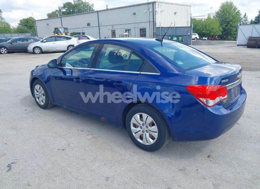 Photo 3 of 2012 Chevrolet Cruze LS (VIN 1G1PC5SH1C7129102)