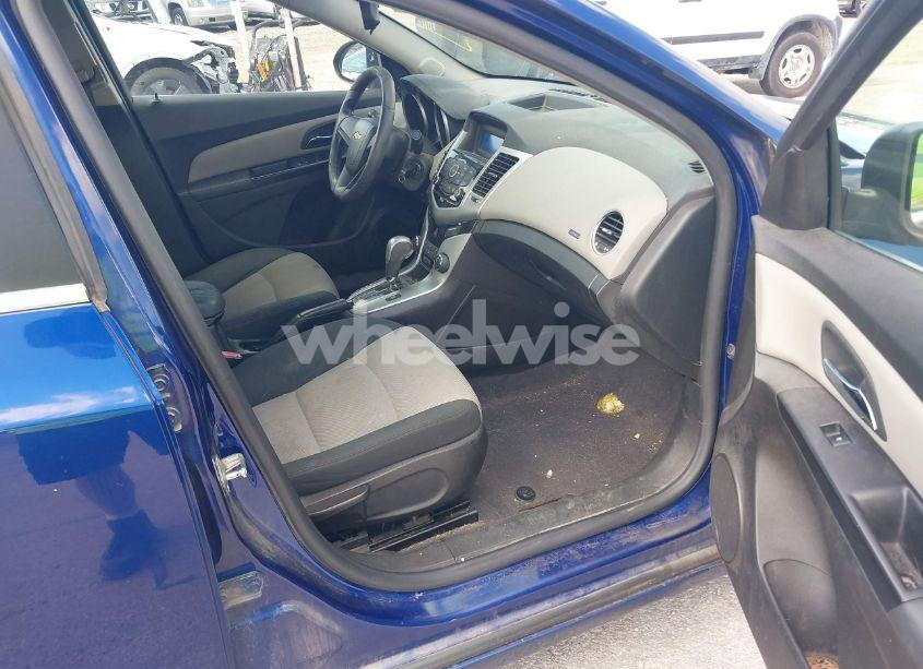 Photo 5 of 2012 Chevrolet Cruze LS (VIN 1G1PC5SH1C7129102)
