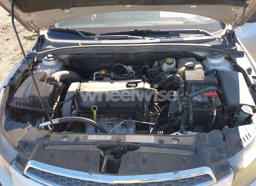 Photo 10 of 2012 Chevrolet Cruze LS (VIN 1G1PC5SH1C7169048)