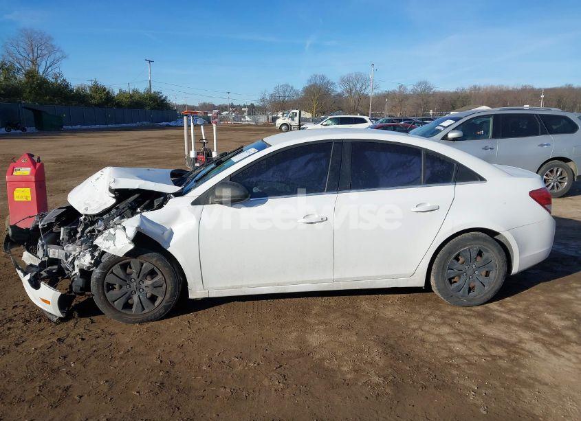 Photo 15 of 2012 Chevrolet Cruze LS (VIN 1G1PC5SH1C7176064)