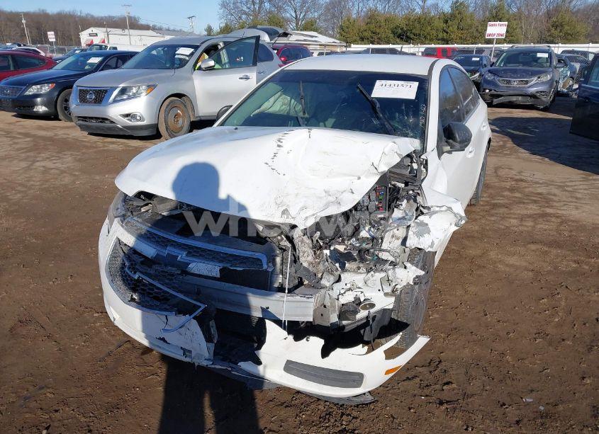Photo 2 of 2012 Chevrolet Cruze LS (VIN 1G1PC5SH1C7176064)