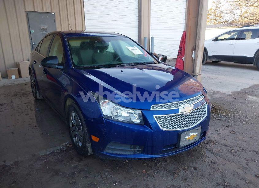 2012 Chevrolet Cruze LS (VIN 1G1PC5SH1C7210178) main photo