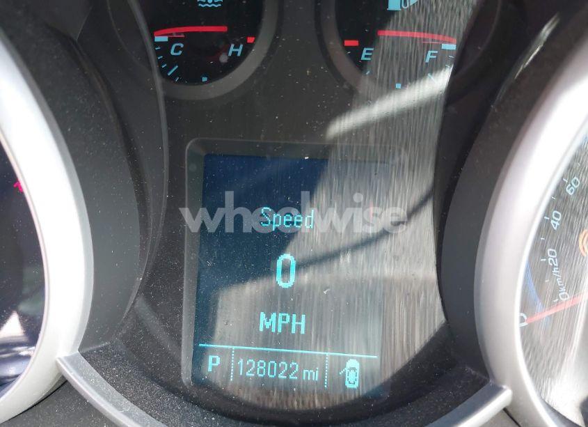 Photo 16 of 2012 Chevrolet Cruze LS (VIN 1G1PC5SH1C7291294)