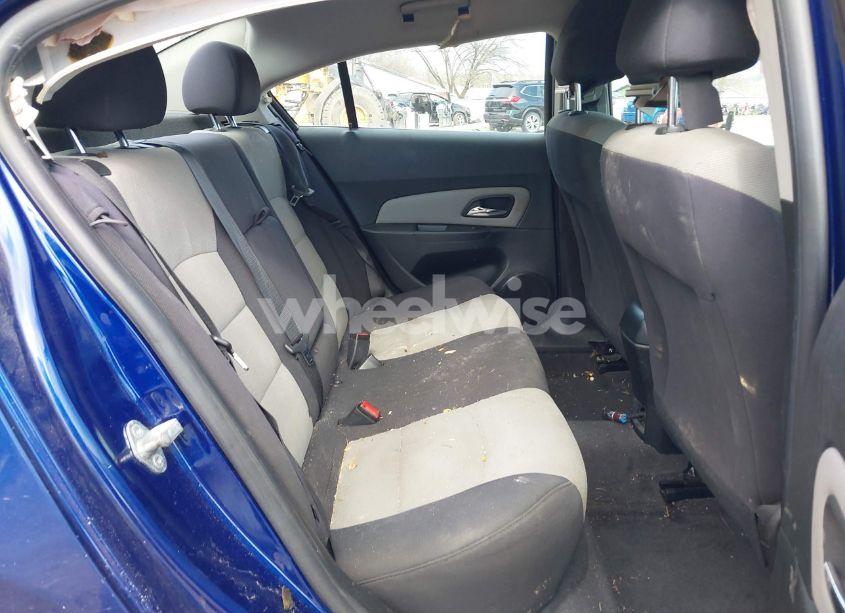 Photo 8 of 2012 Chevrolet Cruze LS (VIN 1G1PC5SH1C7291294)