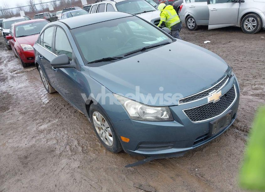 2012 Chevrolet Cruze LS (VIN 1G1PC5SH1C7300463) main photo