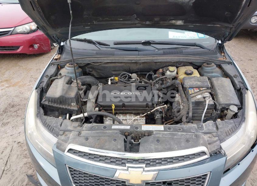 Photo 10 of 2012 Chevrolet Cruze LS (VIN 1G1PC5SH1C7300463)