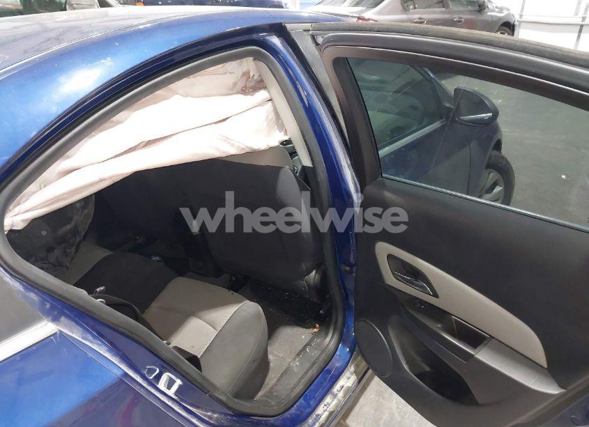 Photo 8 of 2012 Chevrolet Cruze LS (VIN 1G1PC5SH1C7315187)