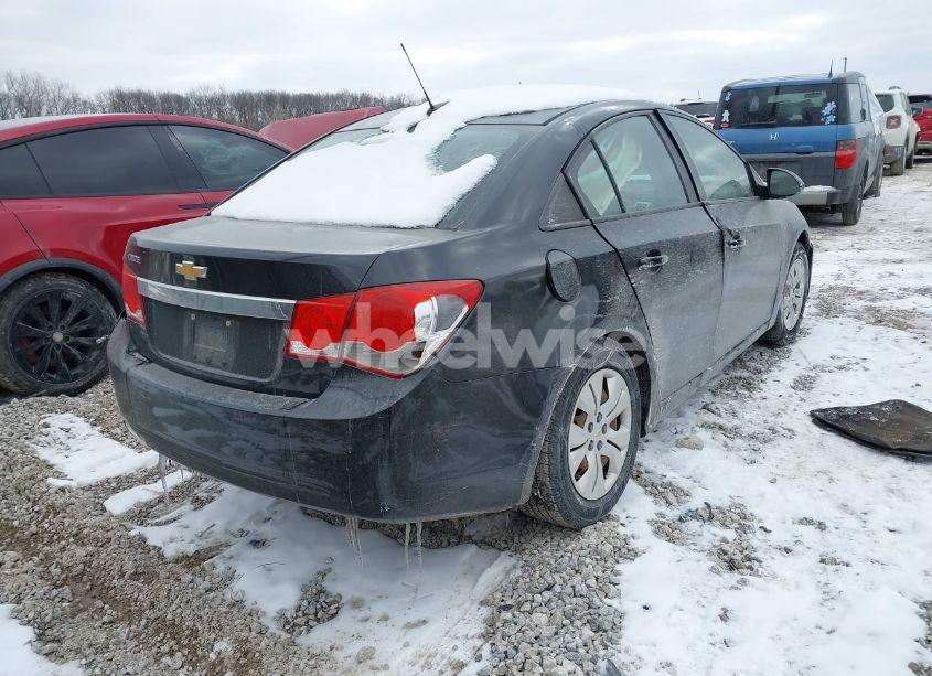 Photo 4 of 2016 Chevrolet Cruze LIMITED LS AUTO (VIN 1G1PC5SH1G7185689)