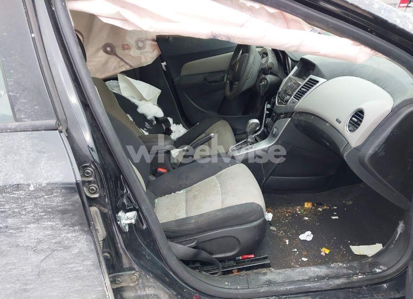 Photo 5 of 2016 Chevrolet Cruze LIMITED LS AUTO (VIN 1G1PC5SH1G7185689)