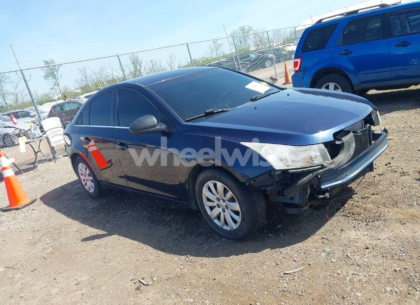 2011 Chevrolet Cruze LS (VIN 1G1PC5SH2B7158462) main photo