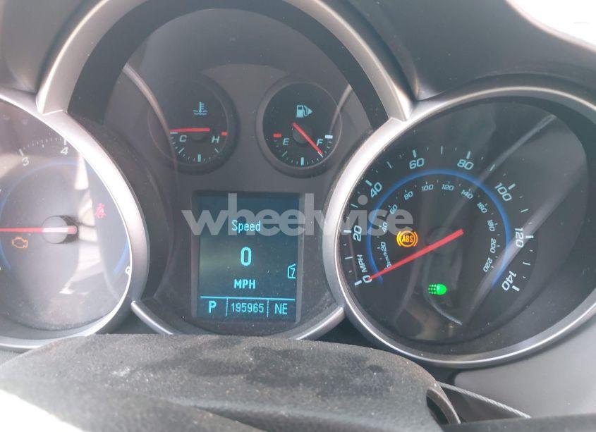 Photo 7 of 2011 Chevrolet Cruze LS (VIN 1G1PC5SH2B7158462)