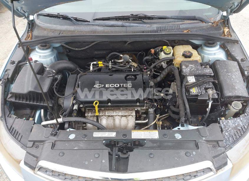 Photo 10 of 2011 Chevrolet Cruze LS (VIN 1G1PC5SH2B7282165)
